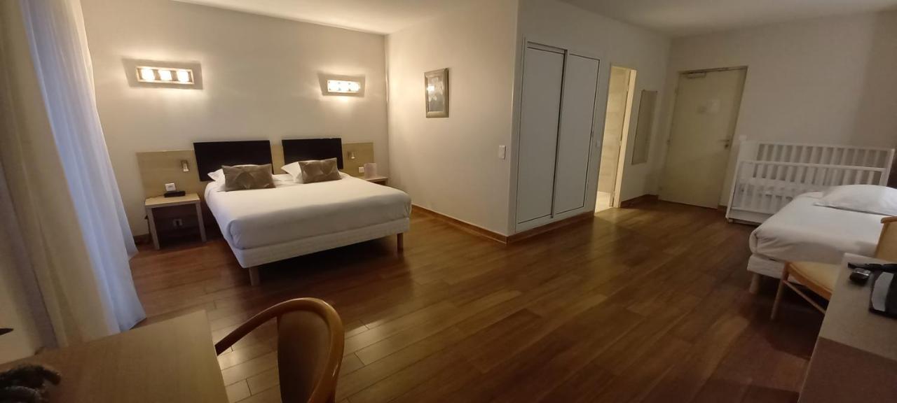 Hotel Poretta ลูเชียนา ภายนอก รูปภาพ