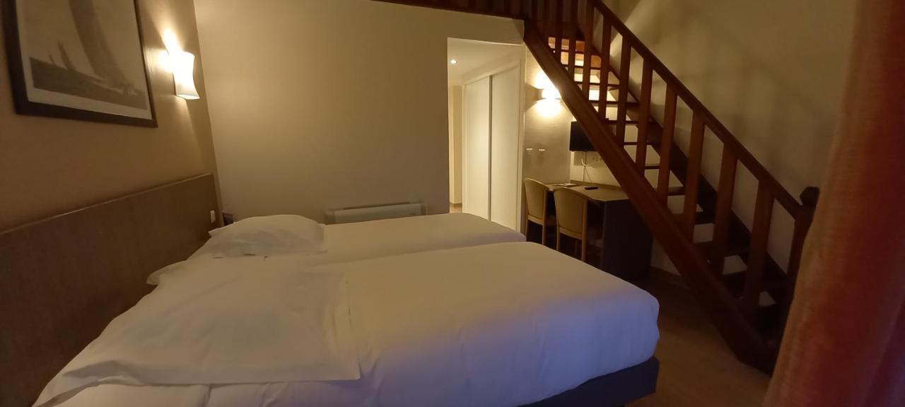 Hotel Poretta ลูเชียนา ภายนอก รูปภาพ