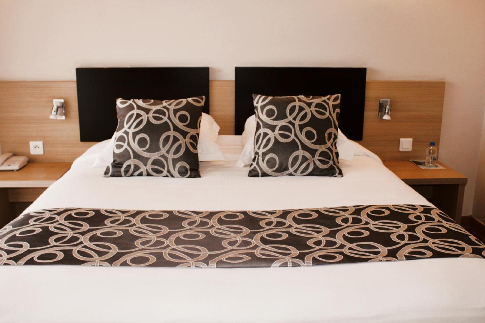 Hotel Poretta ลูเชียนา ภายนอก รูปภาพ